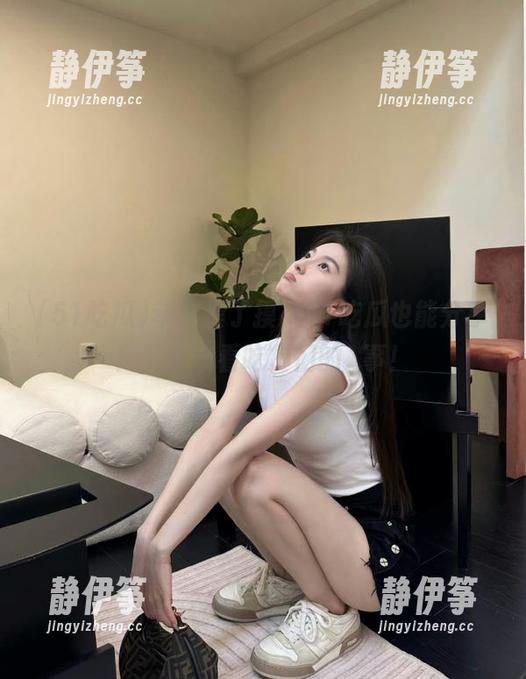 苹果摸了摸，51吃瓜也能分享！下载来看吃货们的囧事！