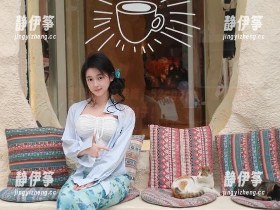 大嘴巴的社交蜜罐，52cgapp，让你吃瓜不掉链子！
