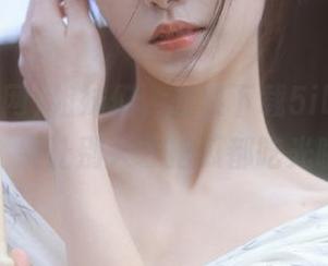姐妹们，赶紧下载5i吃瓜网链接，别让别人才把瓜都吃光啦！