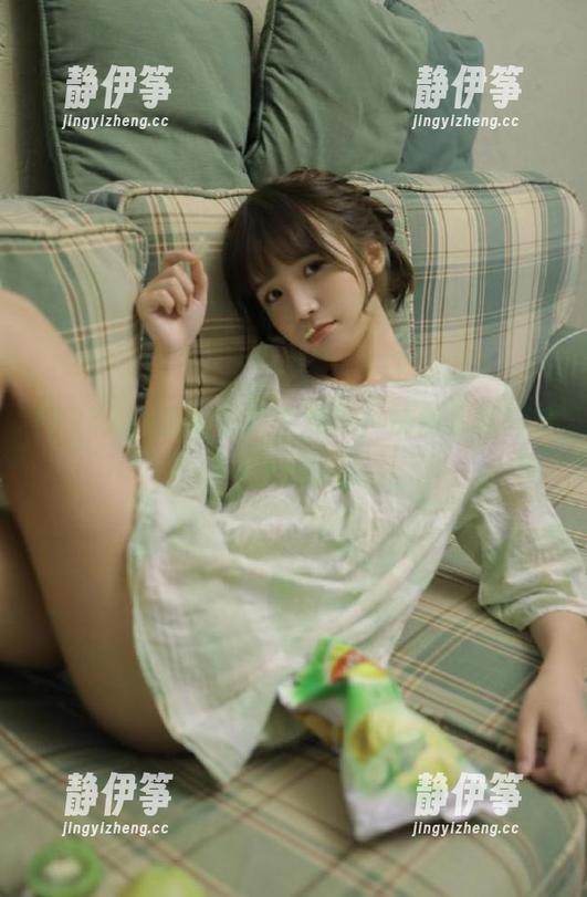 厨房里正在炸瓜，快来下载718sx！