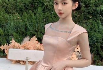 718黑料网传送门，瓜田李下的一小步，吃瓜界的一大步！