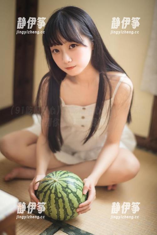 91吃瓜中心更新—今天轮到你被瓜砸了是不？