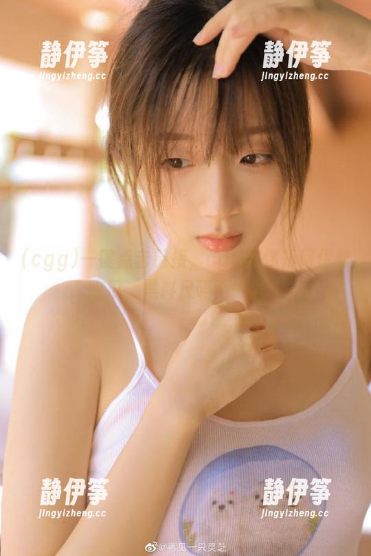 一键点击链接，cgg教你如何优雅吃瓜，黑料尺码不一般。