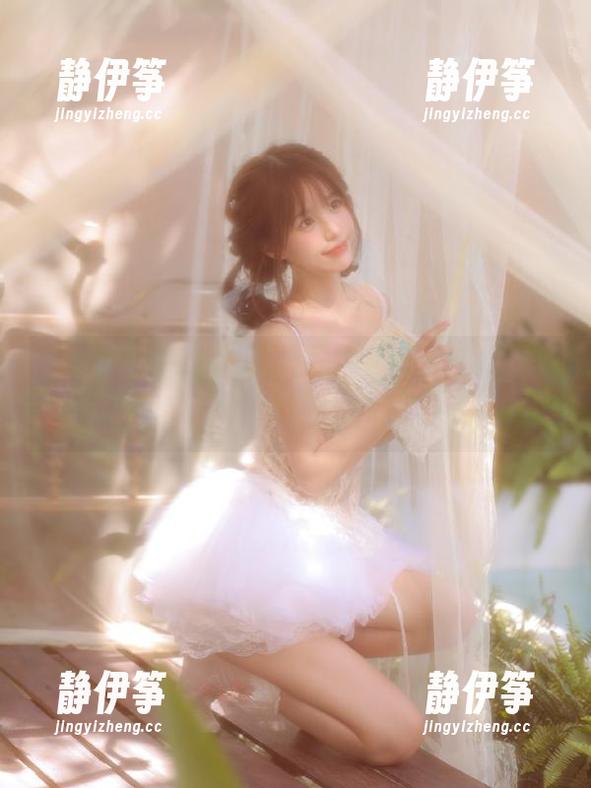 打开“hlw”入口，准备迎接这波荒唐的瓜潮！
