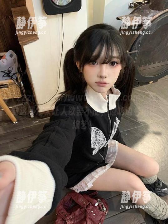 www.zzzttt.com，惊觉这网址太让人欲罢不能，边吃边看堪比综艺！