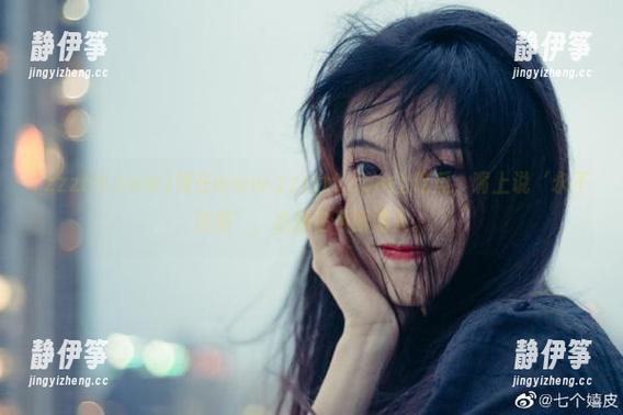 俺在www.zzzttt.com上吃瓜，嘴上说‘永不迷路’，心却在不断陷入。