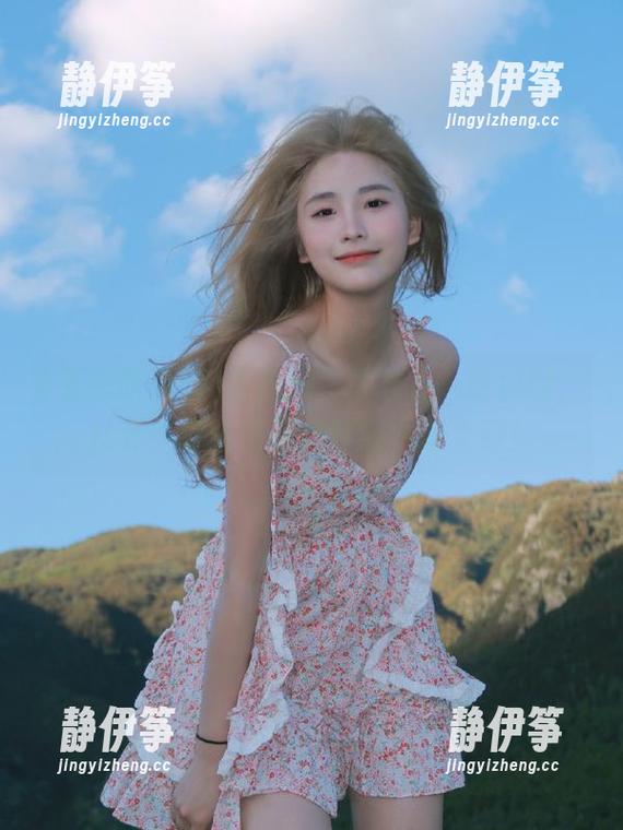 别犹豫，下载五一吃瓜网，打开一扇吸引你眼球的奇葩大门！