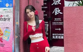 吃瓜网又发新篇，链接到一堆瓜，让我想起那次沙滩上的奇遇，哈哈，脑洞大开中…