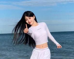 咕噜咕噜，免费吃瓜视频app上线，快来体验“吃瓜”也能变“吃鸡”的奇妙过程！