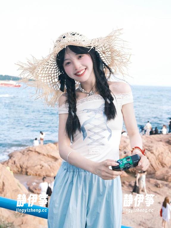 一边吃桃子一边开黑——传送门到黑料不打烊的奇幻旅程