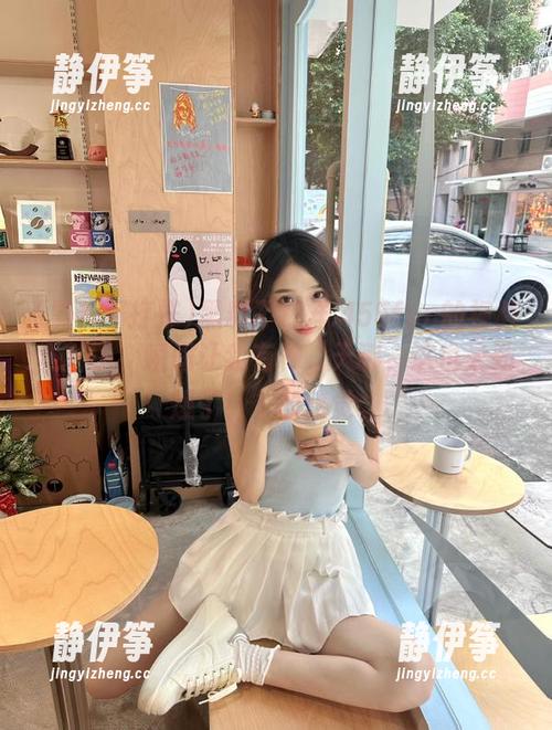 黑料不打烊.455fun的视频更新了，瞬间让我有种“天哪，这也太劲爆了！”的感觉。