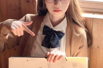 我终于忍不住了，黑料不打烊的链接再不行我就放弃了！