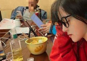 直达黑料社区app，细微之处见真章，虽然我只想消磨时间，却被吸引得七零八落。