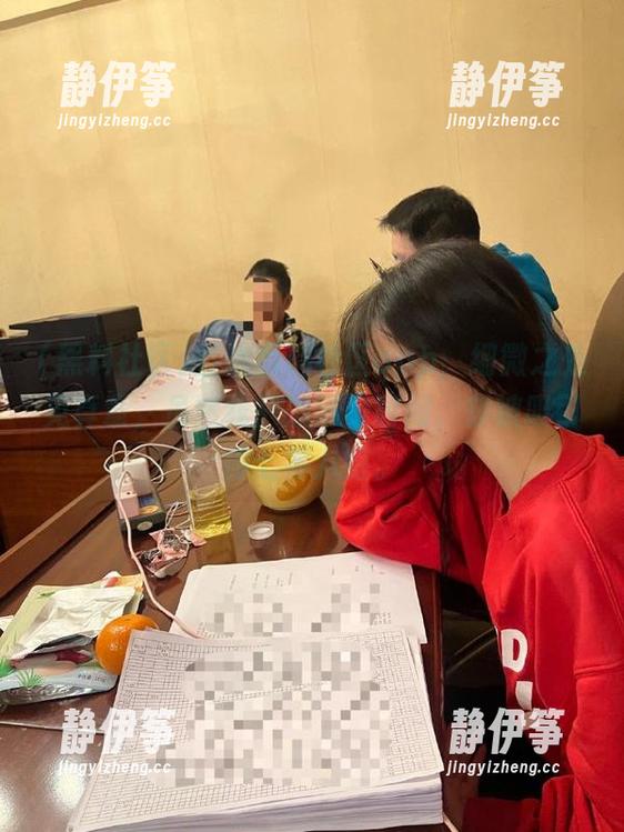 直达黑料社区app，细微之处见真章，虽然我只想消磨时间，却被吸引得七零八落。
