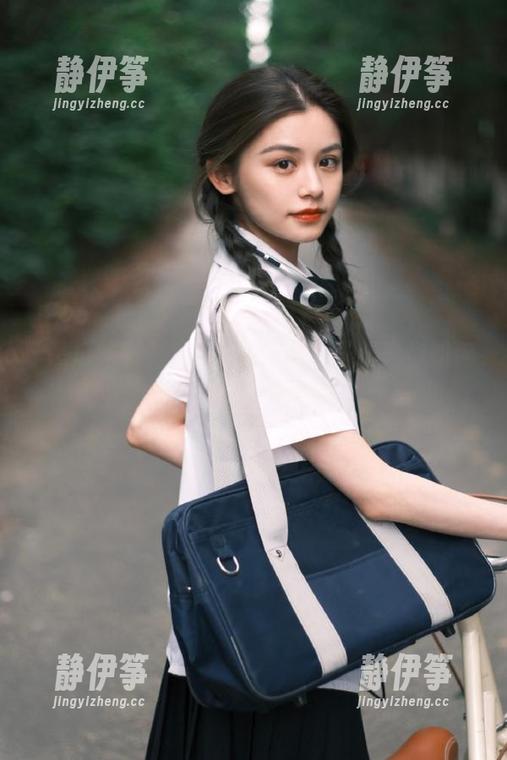 首页来了！黑瓜吃料教你如何吃好瓜，不留种！